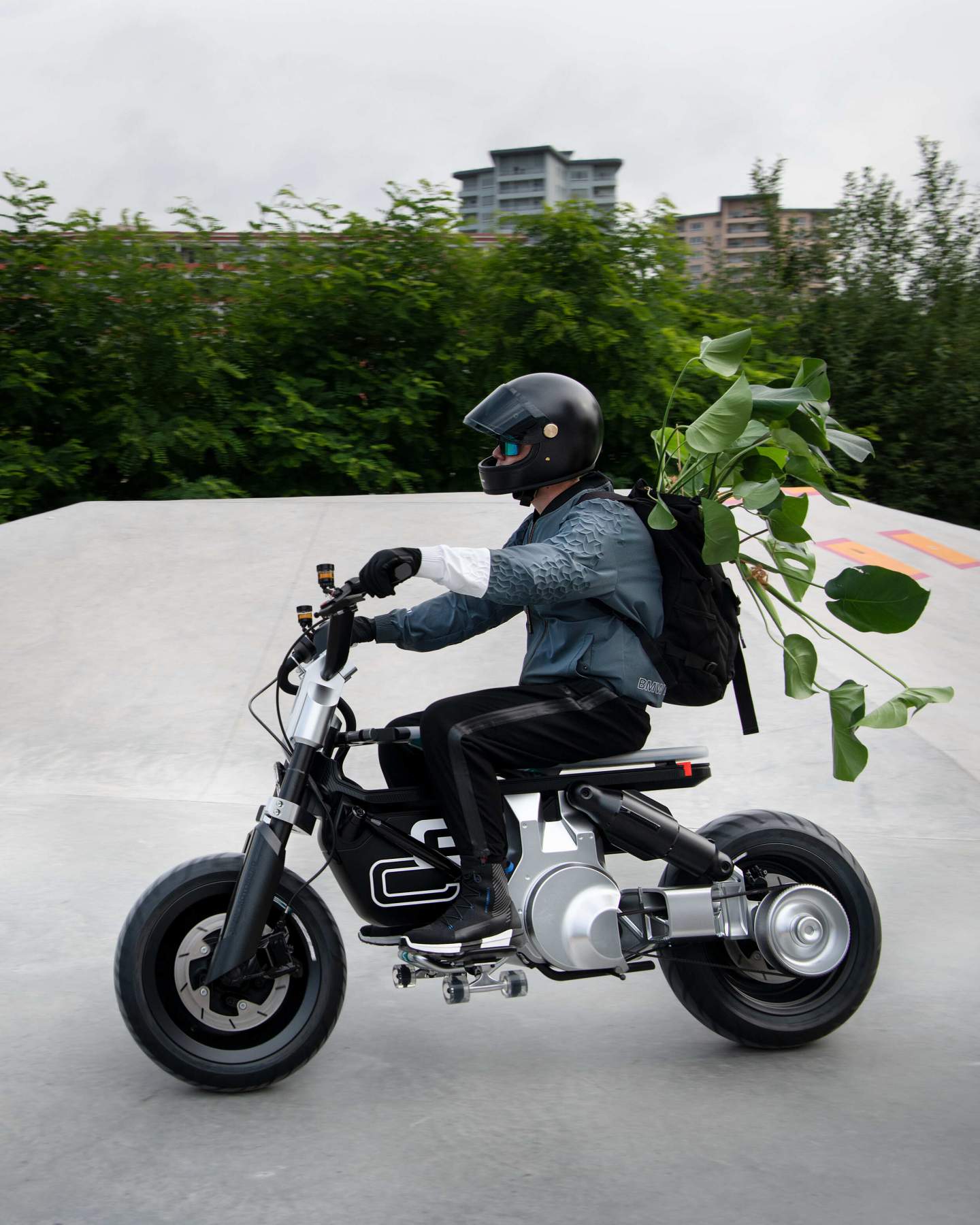 BMW Electric Scooter 5 1
