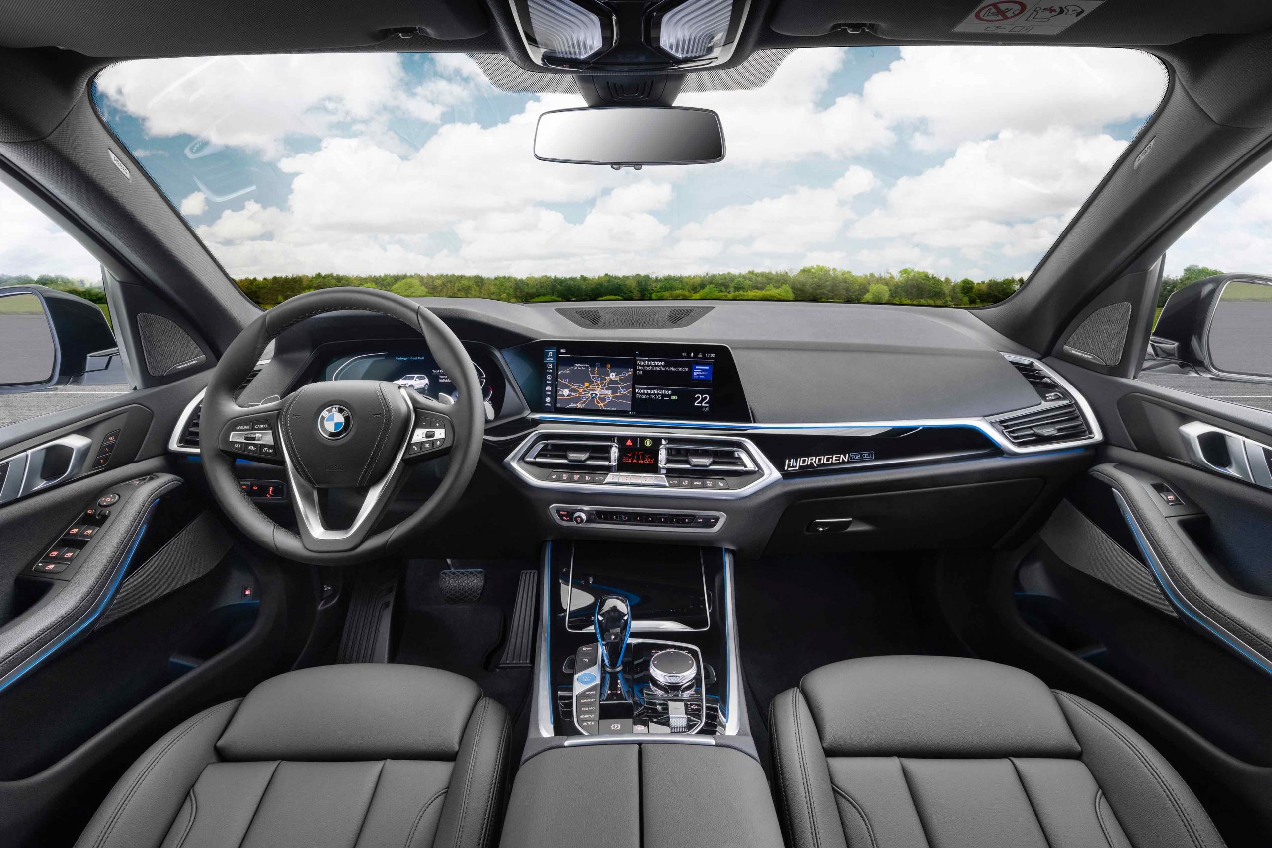 BMW iX5 Hydrogen SUV Interior 4