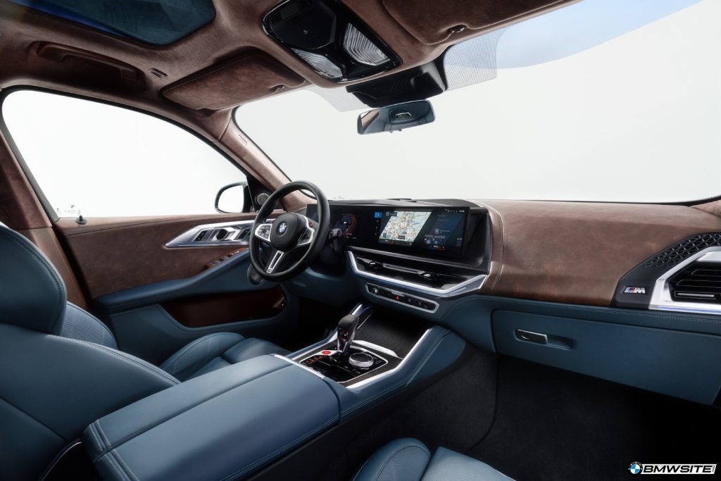 2023 BMW XM Interior 1