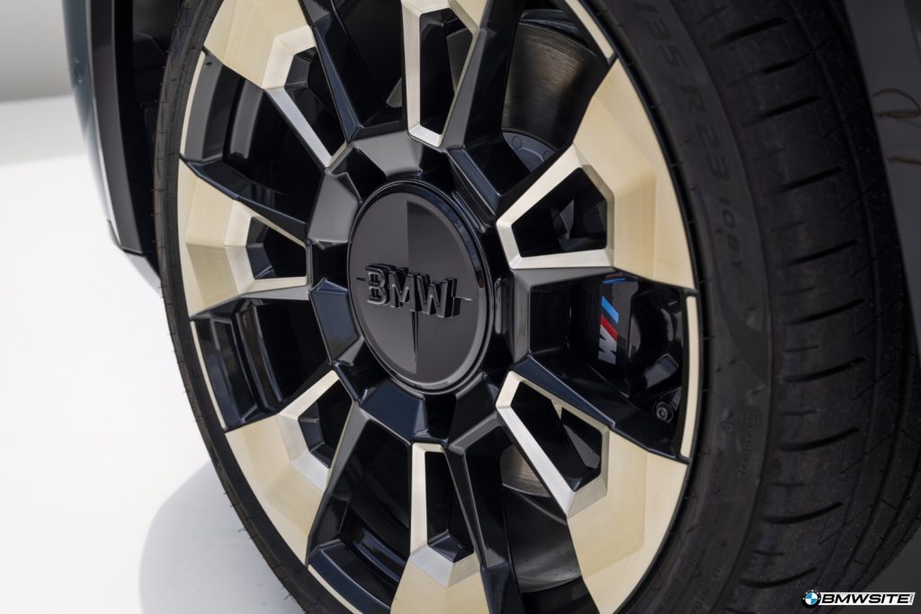 BMW XM 23 Inch Rims 1